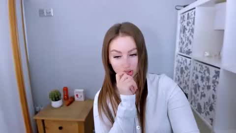 Snapshot of donnasensual chatting on January 15, 2026, 5:49 pm DonnaSensual online show from January 15, 2026, 5:49 pm