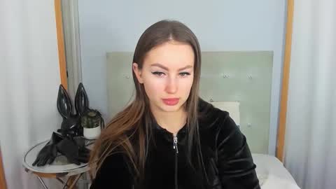 Snapshot of donnasensual chatting on February 2, 2026, 6:12 am DonnaSensual online show from February 2, 2026, 6:12 am