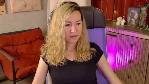 Donna online show from May 26, 2026, 6:48 pm