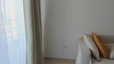 Donatella online show from December 10, 2024, 12:05 pm