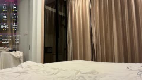 Stacy online show from April 18, 2026, 7:07 pm