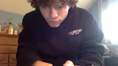 donutking42069 online show from May 19, 2026, 10:54 am
