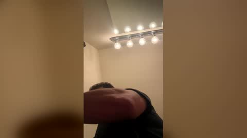 doodlez224472 online show from December 23, 2025, 8:34 am