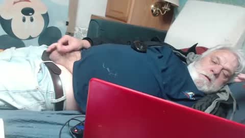 cummingdoouug online show from February 14, 2025, 9:03 am