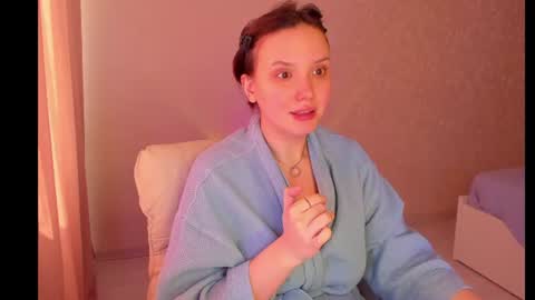 Snapshot of doracharmer chatting on July 31, 2026, 12:15 pm Dora Charmer online show from July 31, 2026, 12:15 pm