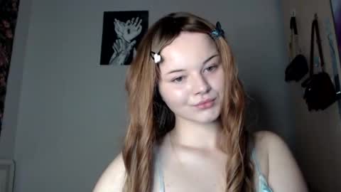 Snapshot of doratixx0 chatting on June 2, 2026, 10:45 pm dorati online show from June 2, 2026, 10:45 pm
