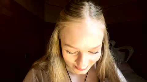 Anika online show from April 20, 2026, 9:38 pm