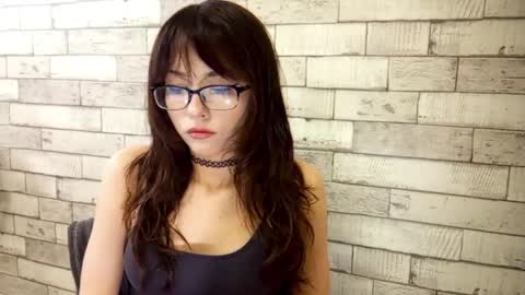 Snapshot of doretharuschak chatting on May 17, 2026, 12:23 pm Aimi online show from May 17, 2026, 12:23 pm