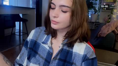 Snapshot of dorfmatratze_ chatting on January 4, 2025, 12:05 pm Alice online show from January 4, 2025, 12:05 pm