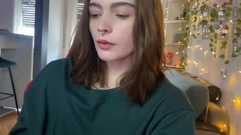 Snapshot of dorfmatratze_ chatting on February 28, 2025, 8:20 am Alice online show from February 28, 2025, 8:20 am