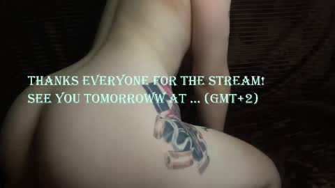 Snapshot of dorfmatratze_ chatting on October 9, 2025, 8:18 pm Alice online show from October 9, 2025, 8:18 pm