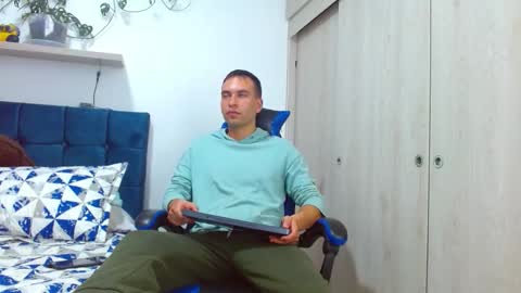 dorian_h online show from March 26, 2026, 7:52 pm