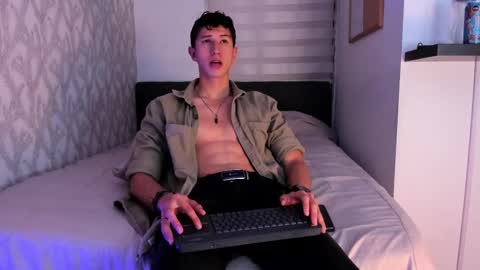 dorian_mystery online show from February 18, 2025, 3:21 am