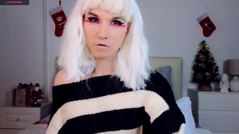 Helen   my second account  online show from January 9, 2025, 5:34 am