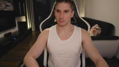 Dorian Reyes online show from April 22, 2026, 11:39 pm