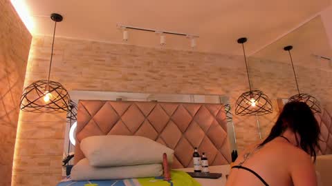  DOROTHY online show from January 21, 2025, 3:15 am