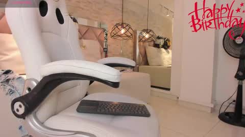  DOROTHY online show from March 1, 2025, 6:03 am