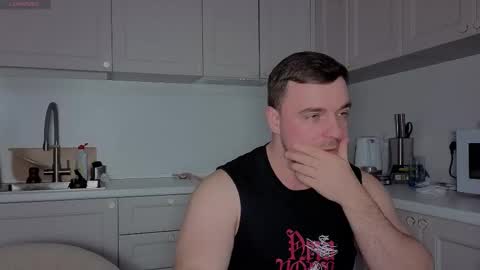 Sasha online show from December 3, 2025, 2:48 pm