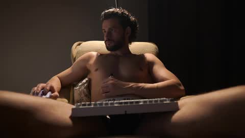 Keen online show from March 1, 2026, 7:38 pm