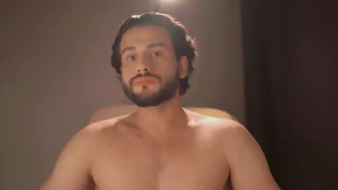 Keen online show from March 13, 2026, 10:38 pm