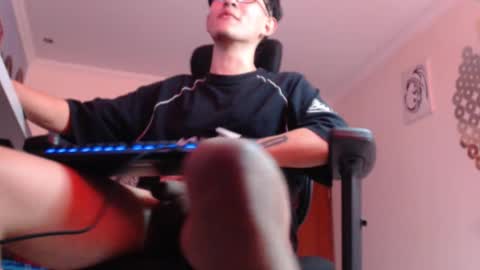 douglas_drake online show from February 11, 2025, 1:51 pm