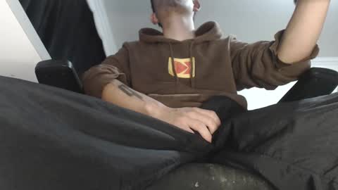 douglas_drake online show from November 28, 2025, 2:03 am