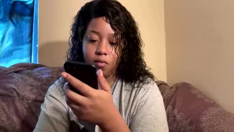 Snapshot of dove_love22 chatting on November 2, 2025, 6:54 pm dove_love22 online show from November 2, 2025, 6:54 pm