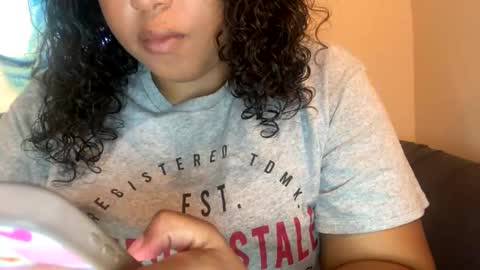 Snapshot of dove_love22 chatting on November 4, 2025, 7:57 pm dove_love22 online show from November 4, 2025, 7:57 pm