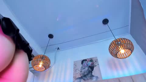 Doyeon online show from January 11, 2025, 5:52 am