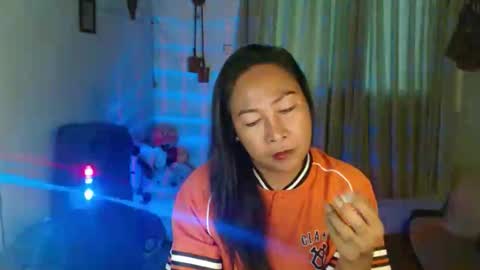 doyouwantme143 online show from February 10, 2026, 8:18 am