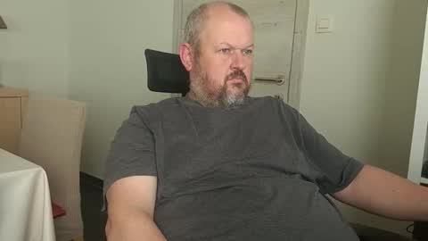 Danny online show from November 6, 2025, 12:39 pm