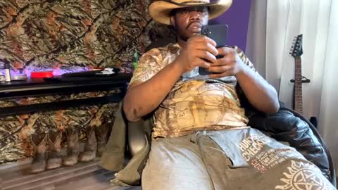 MrPirated online show from January 17, 2025, 8:00 pm