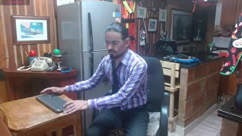 Dr  Simon online show from December 30, 2024, 8:10 am