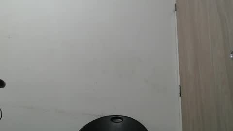 draco_boy2000 online show from April 2, 2026, 11:02 pm