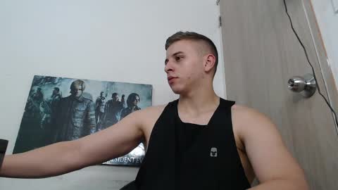 Snapshot of draco_boy2000 chatting on May 27, 2026, 12:40 am draco_boy2000 online show from May 27, 2026, 12:40 am