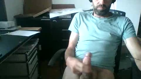 dragonflyy83 online show from October 24, 2025, 6:43 am