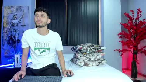 Drake and Zara online show from April 18, 2026, 12:42 pm