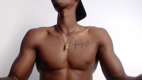 Drake 23 online show from November 5, 2025, 9:48 pm