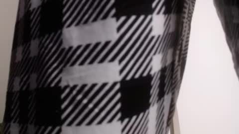 Drake 23 online show from December 17, 2025, 5:02 am