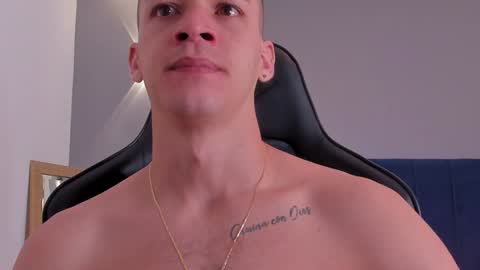 drake_carter1 online show from January 25, 2025, 2:04 am