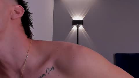 drake_carter1 online show from October 9, 2025, 1:47 am