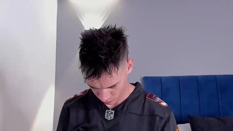 drake_carter1 online show from November 17, 2025, 3:23 am