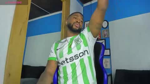 ---Drake--- online show from September 9, 2025, 2:27 pm