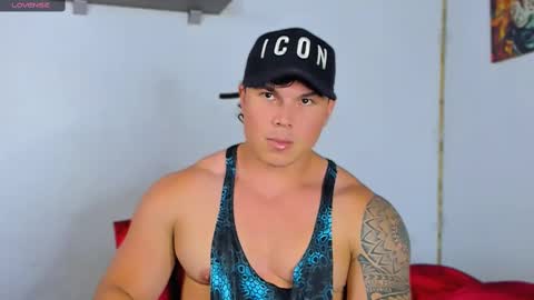 drake_xion1 online show from February 14, 2025, 9:43 pm