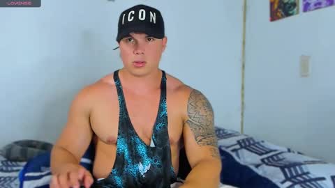 drake_xion1 online show from February 20, 2025, 4:28 am