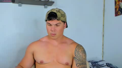 drake_xion1 online show from February 23, 2025, 7:49 pm