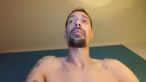 Snapshot of drako198 chatting on July 7, 2026, 12:13 am drako198 online show from July 7, 2026, 12:13 am
