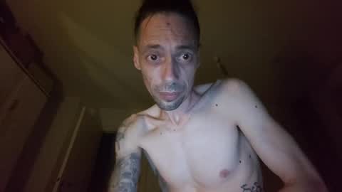 Snapshot of drako198 chatting on July 12, 2026, 11:07 pm drako198 online show from July 12, 2026, 11:07 pm