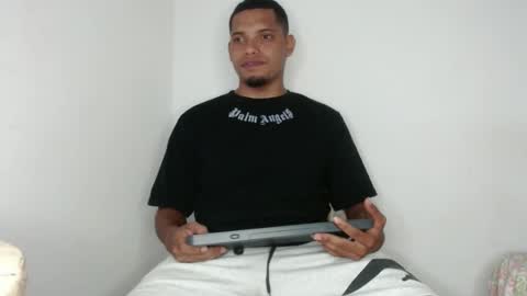 drako_monstercock online show from February 1, 2025, 4:03 am