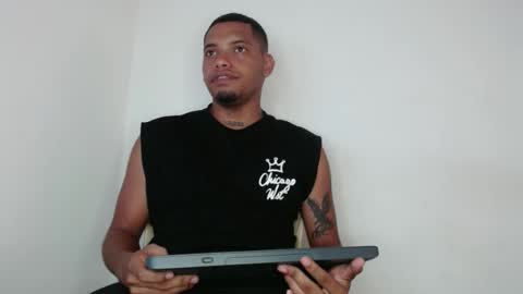 drako_monstercock online show from February 12, 2025, 5:37 pm